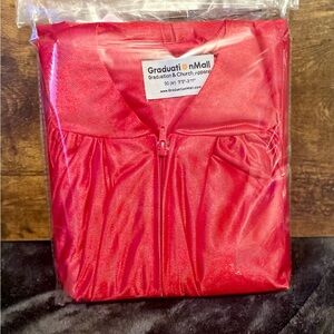 New-Red Kids Preschool/Kindergarten Graduation Costume by GraduationMall (m)